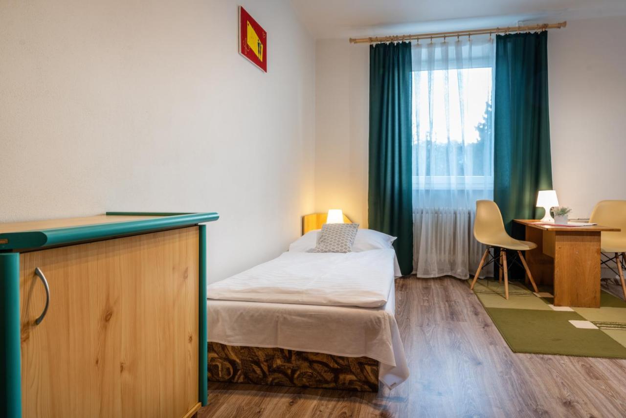Hotel Poludnica Liptovský Mikuláš Exterior foto